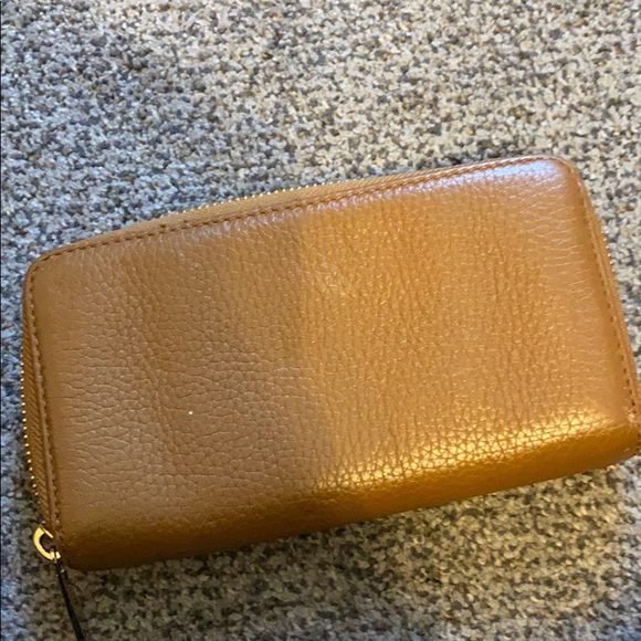 Michael Kors Wallet - Picture 3 of 3